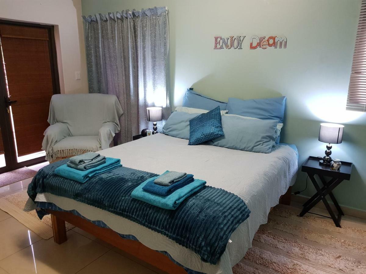 Apartament 77 On Erica George Zewnętrze zdjęcie